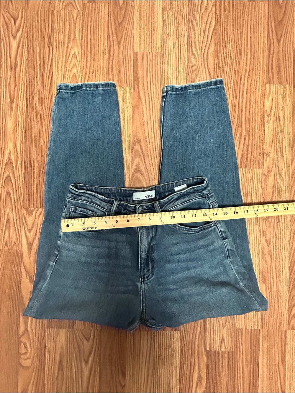VERVET Women's High Rise Straight Leg Jeans Medium Wash Stretch Denim Size 28 - Picture 10 of 11